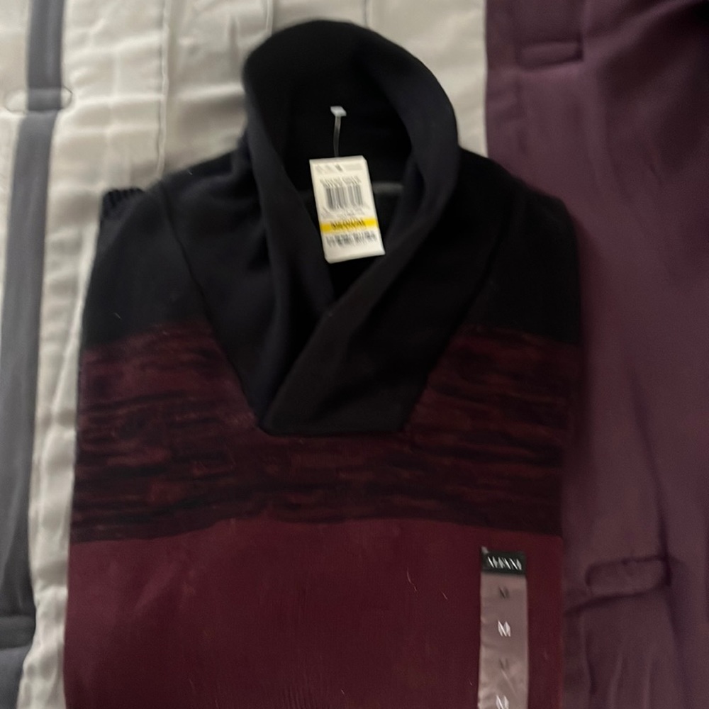 Men’s sweater